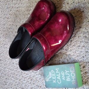 Sanita Glossy Burgundy Clogs Worn 2x